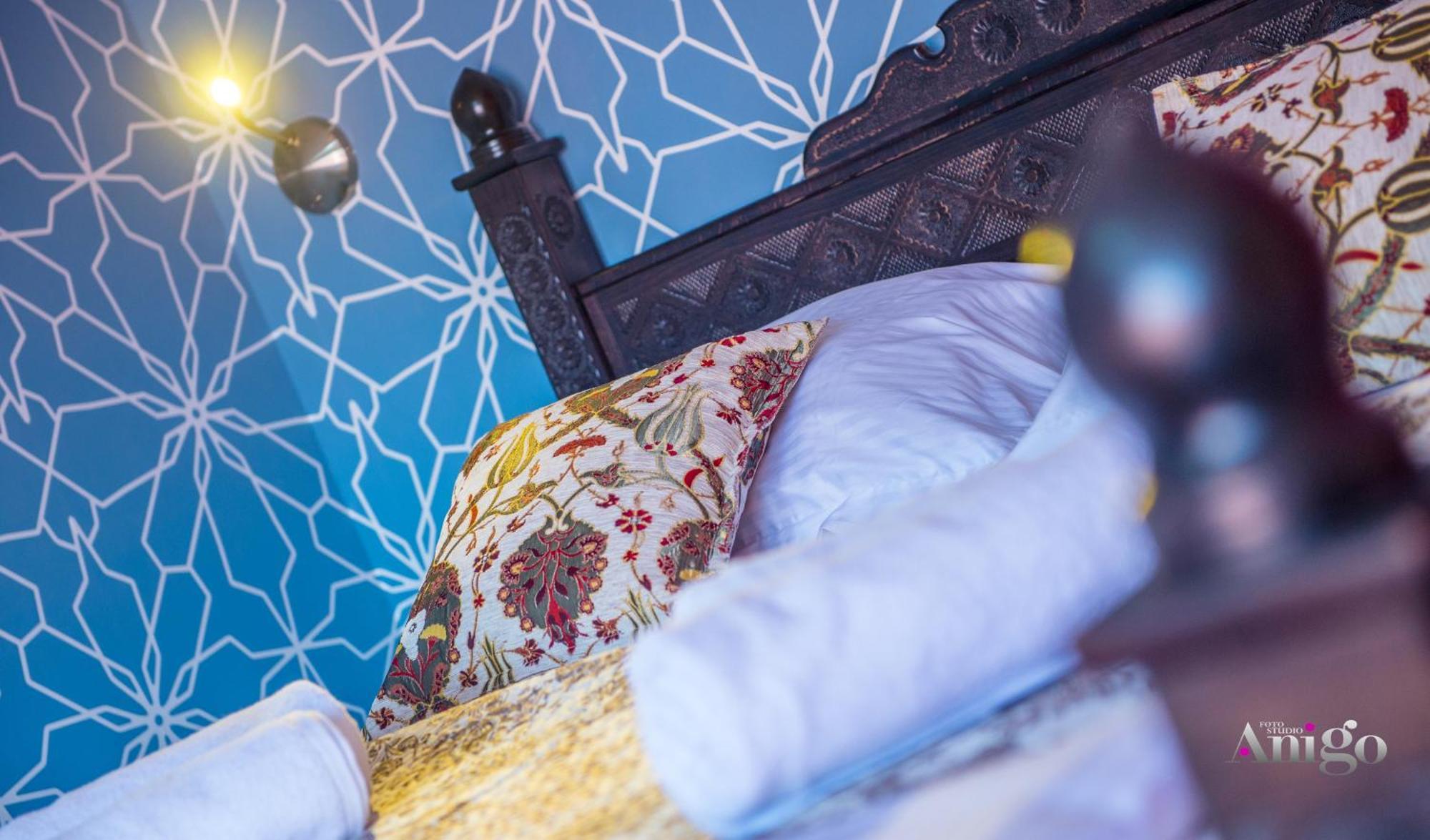 Apartments And Rooms Villa Sulejman モスタル エクステリア 写真