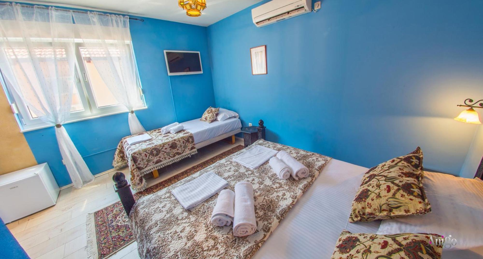 Apartments And Rooms Villa Sulejman モスタル エクステリア 写真