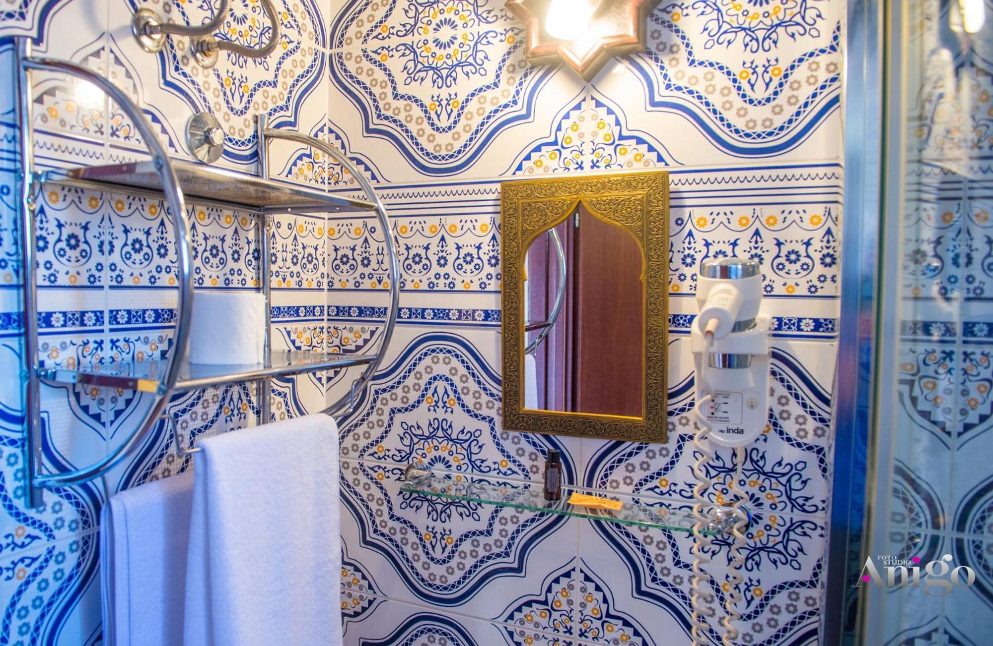 Apartments And Rooms Villa Sulejman モスタル エクステリア 写真