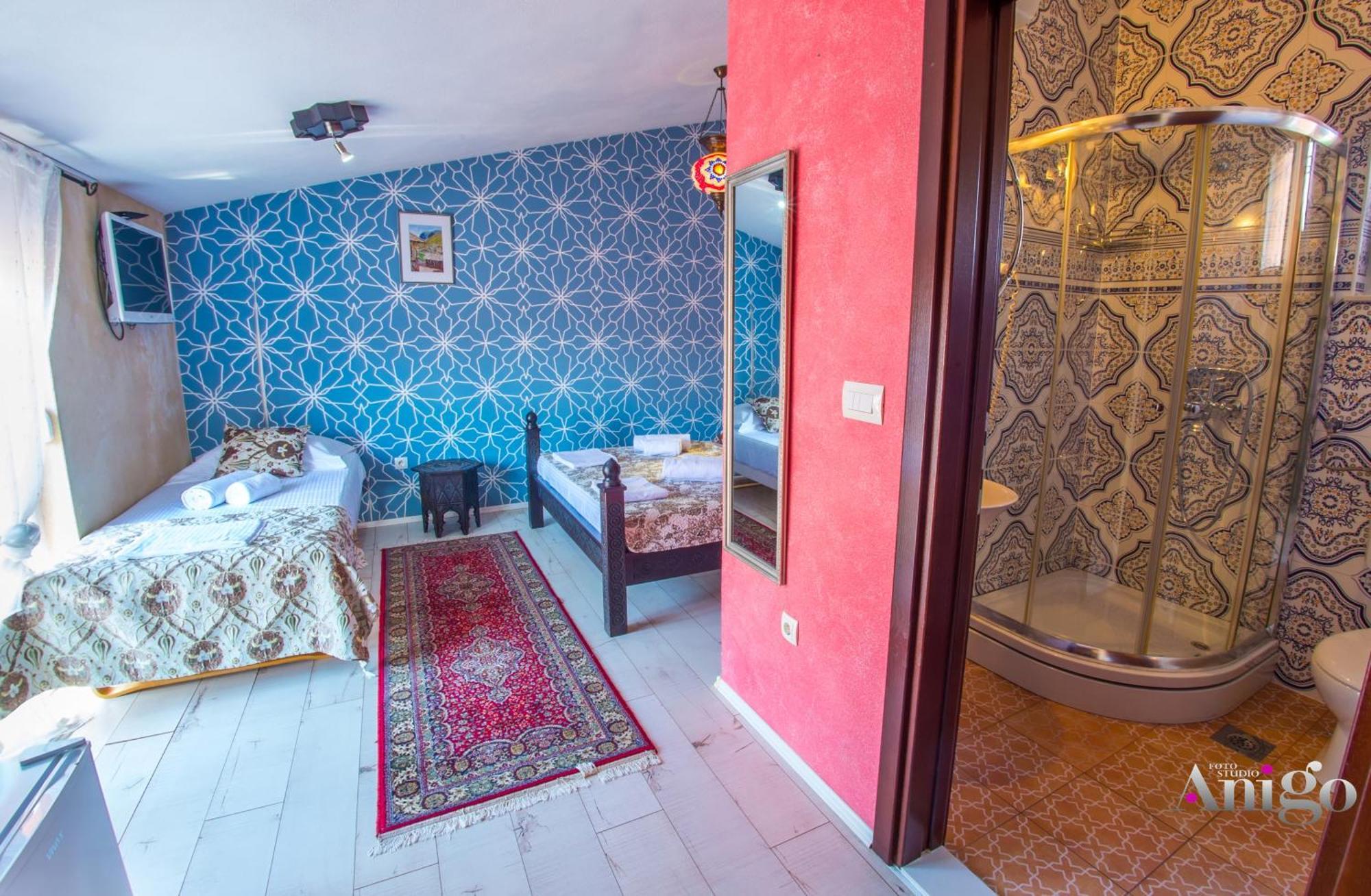 Apartments And Rooms Villa Sulejman モスタル エクステリア 写真