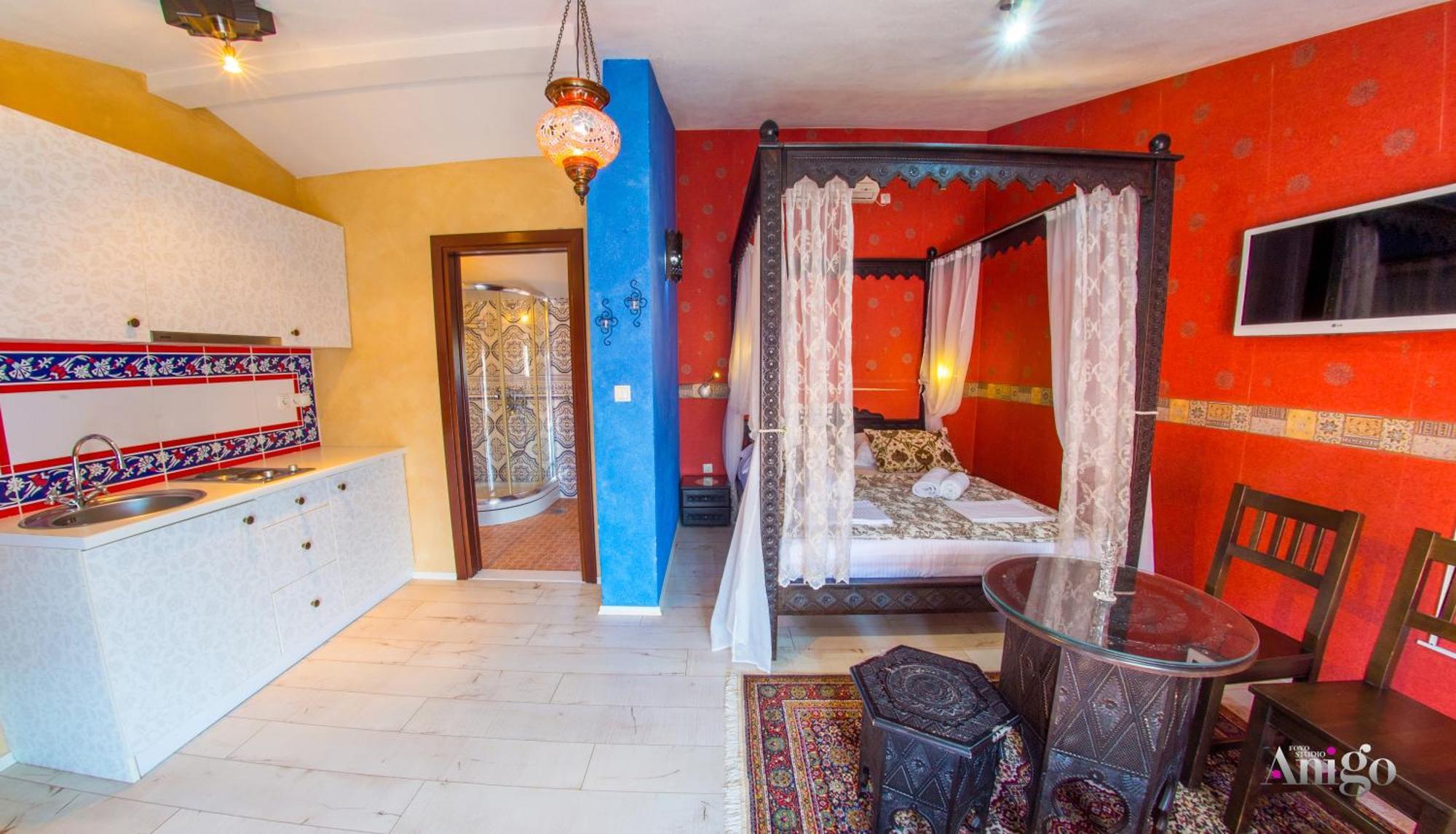 Apartments And Rooms Villa Sulejman モスタル エクステリア 写真
